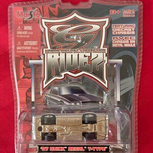 2005 MAISTO G RIDEZ, '87 BUICK REGAL T-TYPE, MINT!!!